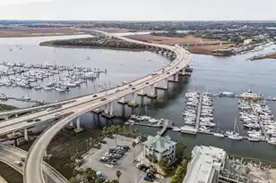 33 Lockwood Dr, Charleston, SC 29401 - Photo 15