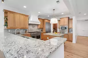 108 Fairbanks Oak Alley #201, Charleston, SC 29492 - Photo 21