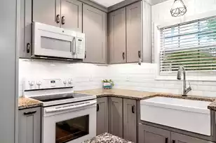 300 Yellow Hawthorn Cir, Summerville, SC 29483 - Photo 21