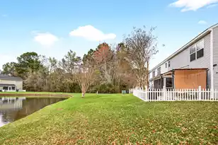 300 Yellow Hawthorn Cir, Summerville, SC 29483 - Photo 57