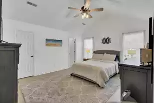 212 Thames Ave, Summerville, SC 29485 - Photo 23