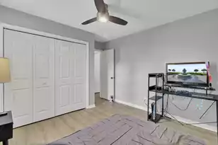 212 Thames Ave, Summerville, SC 29485 - Photo 33