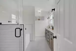 212 Thames Ave, Summerville, SC 29485 - Photo 25