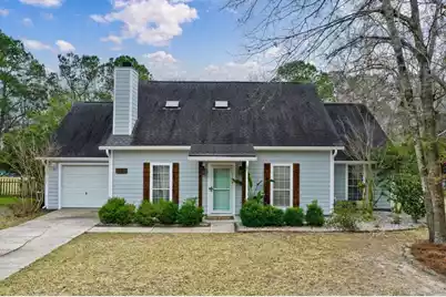 1680 Babington Way, Mount Pleasant, SC 29464 - Photo 1