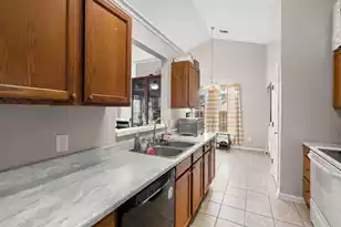 262 Okehampton Dr, Goose Creek, SC 29445 - Photo 9