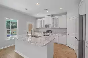 1181 Preakness Ct, Mount Pleasant, SC 29429 - Photo 25