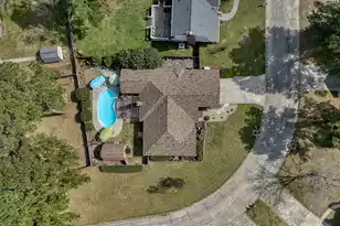 405 Factors Walk, Summerville, SC 29485 - Photo 3