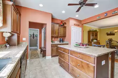 184 Columns Road, Summerville, SC 29483 - Photo 13