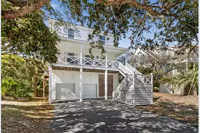 214 Ashley Avenue W, Folly Beach, SC 29439 - Photo 7