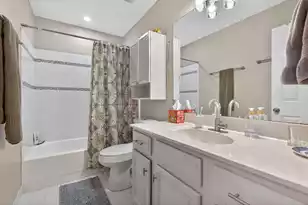 733 Woodland Pointe Pl, Mount Pleasant, SC 29464 - Photo 9