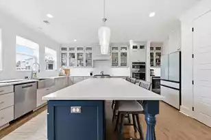 1578 Red Tide Rd, Mount Pleasant, SC 29466 - Photo 7