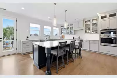 1578 Red Tide Road, Mount Pleasant, SC 29466 - Photo 5