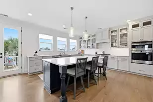 1578 Red Tide Rd, Mount Pleasant, SC 29466 - Photo 5