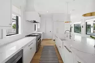 125 Charleston Blvd, Isle Of Palms, SC 29451 - Photo 23