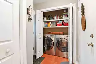 302 Summerset Ln, Summerville, SC 29483 - Photo 9