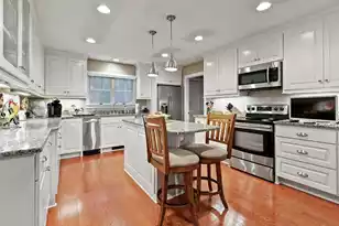 302 Summerset Ln, Summerville, SC 29483 - Photo 5