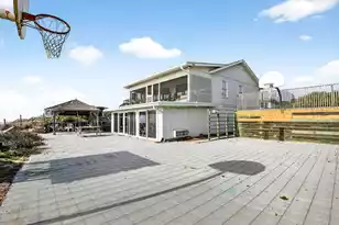 472 Myrtle Ave, Pawleys Island, SC 29585 - Photo 31