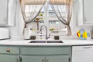 472 Myrtle Ave, Pawleys Island, SC 29585 - Photo 65