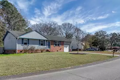 149 Heather Drive, Summerville, SC 29486 - Photo 3