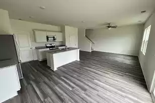 1014 Carriage Wood Cir, Ridgeville, SC 29472 - Photo 3