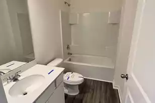 1018 Carriage Wood Cir, Ridgeville, SC 29472 - Photo 5