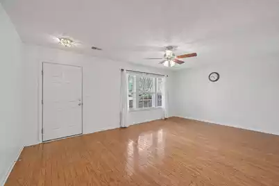 503 Yellow Hawthorn Circle, Summerville, SC 29483 - Photo 5