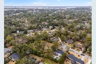 1042 Chambers Lane, Mount Pleasant, SC 29464 - Photo 13