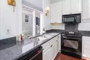 180 Broad St #C, Charleston, SC 29401 - Photo 15