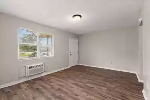 1820 Iris St, North Charleston, SC 29405 - Photo 7