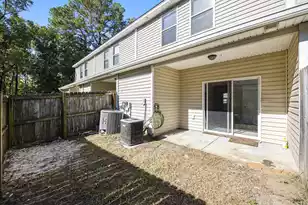 1035 Lexi Ct, Ladson, SC 29456 - Photo 3