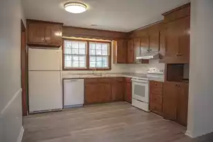 138 Pawley Dr, Summerville, SC 29483 - Photo 7