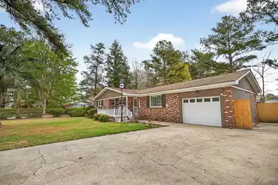 821 Palmetto Street N, Summerville, SC 29483 - Photo 9