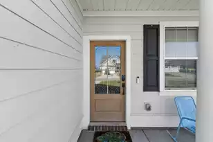 601 Yellow Leaf Ln, Summerville, SC 29486 - Photo 3