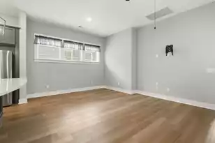 553 Sound Dr, Summerville, SC 29486 - Photo 9