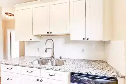 65 Vanderhorst Street #Apt J, Charleston, SC 29403 - Photo 3