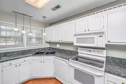 103 York Place, Goose Creek, SC 29445 - Photo 9