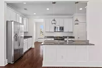 3529 Sewel Avenue, Mount Pleasant, SC 29466 - Photo 11