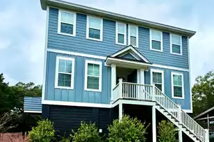 1578 Periwinkle Dr, Mount Pleasant, SC 29466 - Photo 3