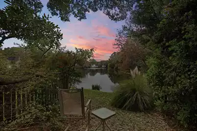 1364 Center Lake Drive, Mount Pleasant, SC 29464 - Photo 3