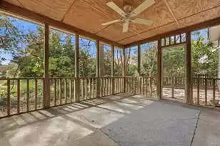 1364 Center Lake Dr, Mount Pleasant, SC 29464 - Photo 21