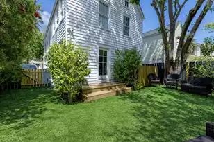 33 Bogard St, Charleston, SC 29403 - Photo 3