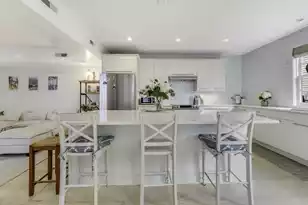 33 Bogard St, Charleston, SC 29403 - Photo 9