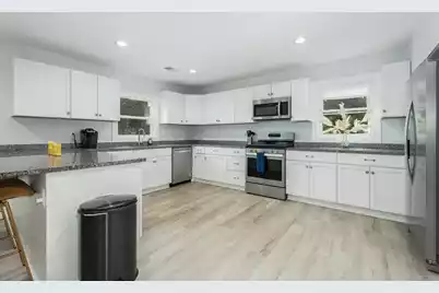 308 Forest Circle, Summerville, SC 29483 - Photo 13