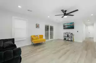 308 Forest Cir, Summerville, SC 29483 - Photo 11