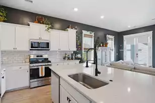 428 Woodgate Wy, Summerville, SC 29485 - Photo 9