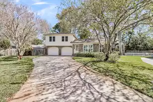 931 Night Heron Dr, Mount Pleasant, SC 29464 - Photo 1