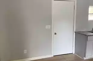 1630 Larry St, North Charleston, SC 29406 - Photo 5