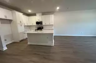 5055 Blackberry Ln, Ravenel, SC 29470 - Photo 19