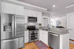 180 Broad St, Charleston, SC 29401 - Photo 11