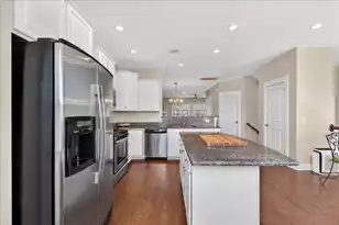 2404 Kendall Dr, Charleston, SC 29414 - Photo 7